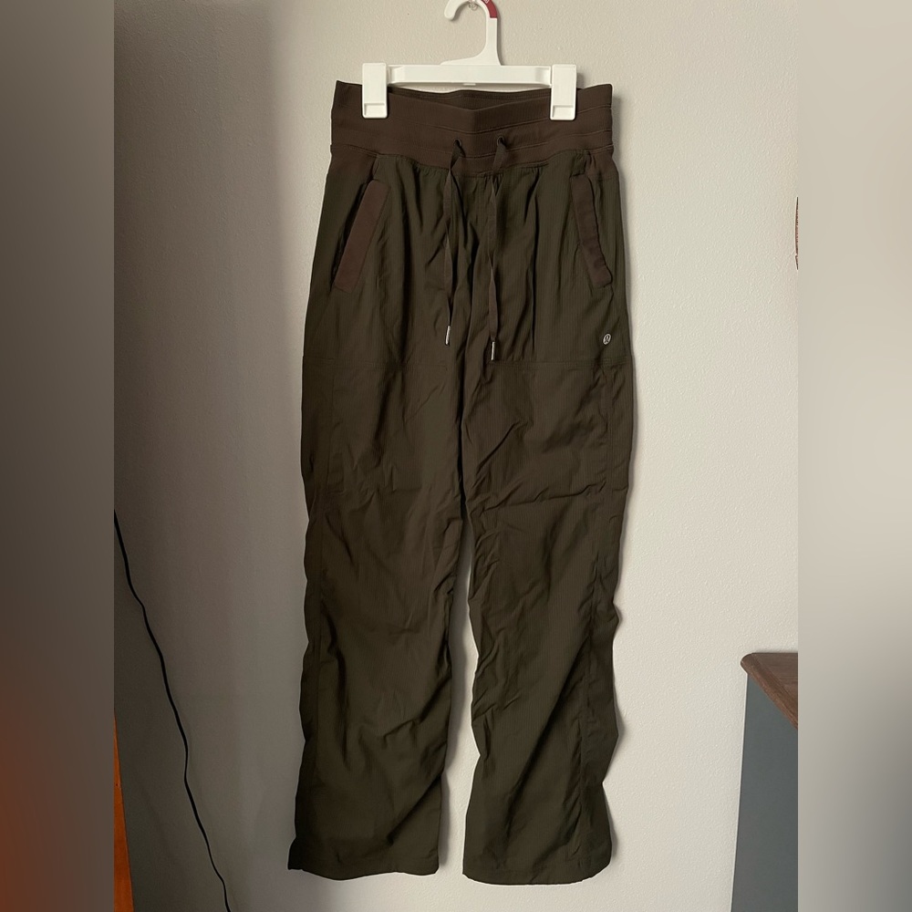 Dance Studio Mid-Rise Pant